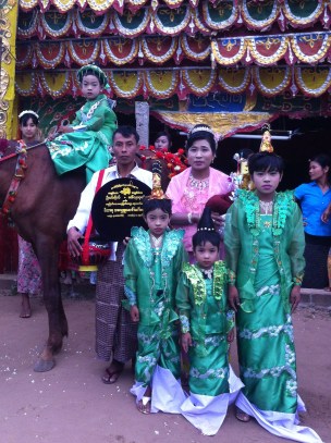 Visiting with the parade philanthropists 